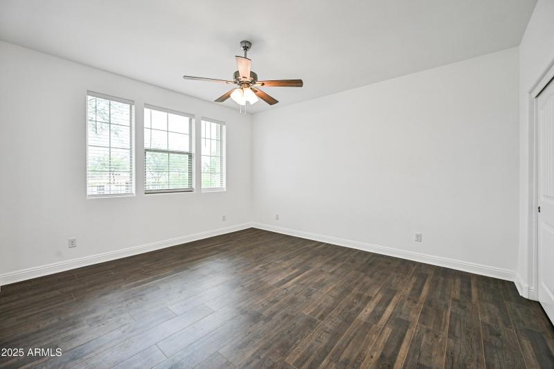 17-4831ST-ocupix-10-10-2025