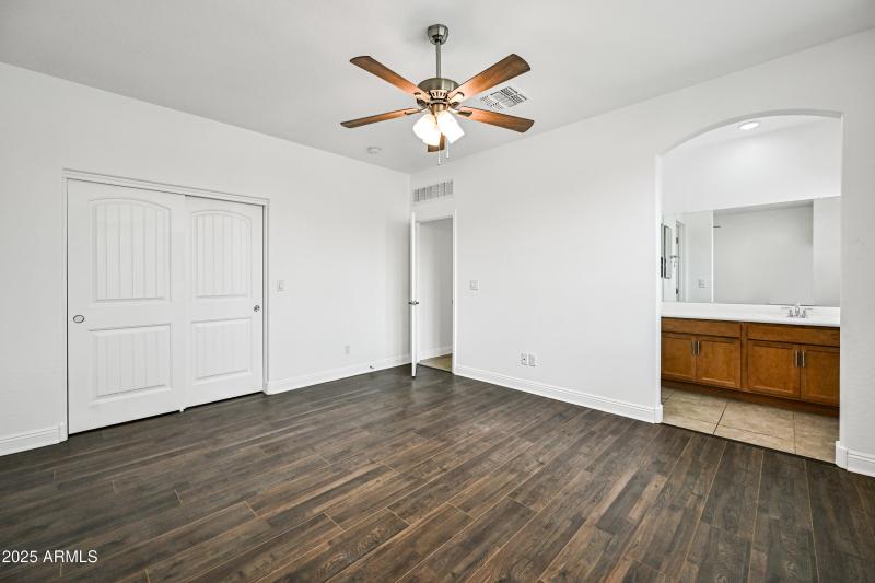 18-4831ST-ocupix-10-10-2025