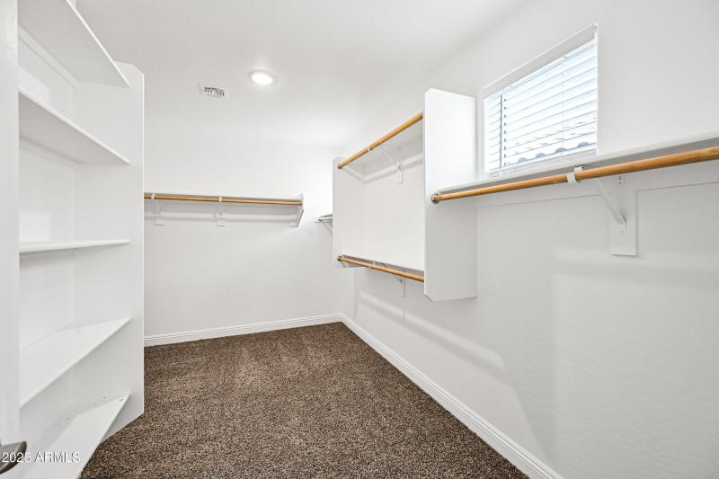 28-4831ST-ocupix-10-10-2025