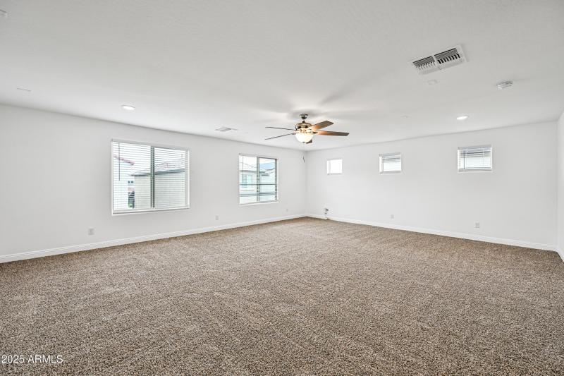 33-4831ST-ocupix-10-10-2025