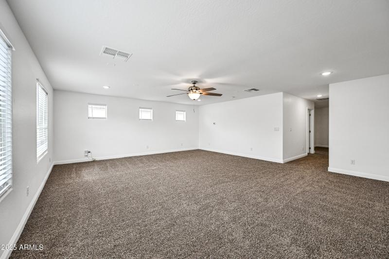 34-4831ST-ocupix-10-10-2025