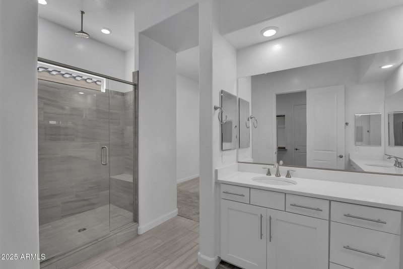 25-web-or-mls-Pinnacle-38