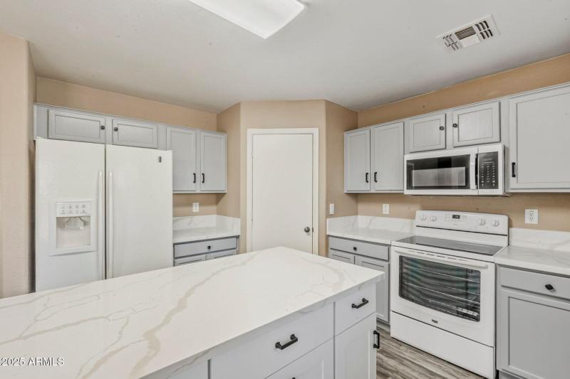 17-print-Taylor Trail-17