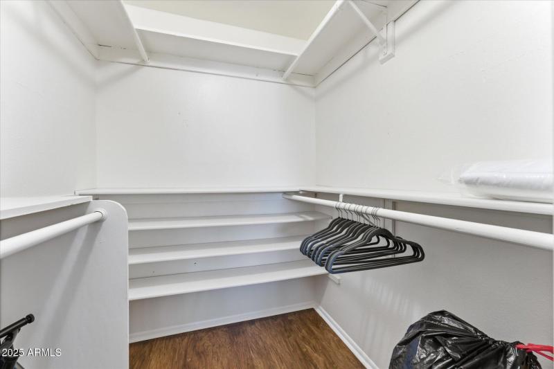 17-016-primary-closet