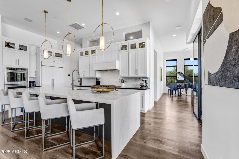 11-IMG_0056_57_58_59_60