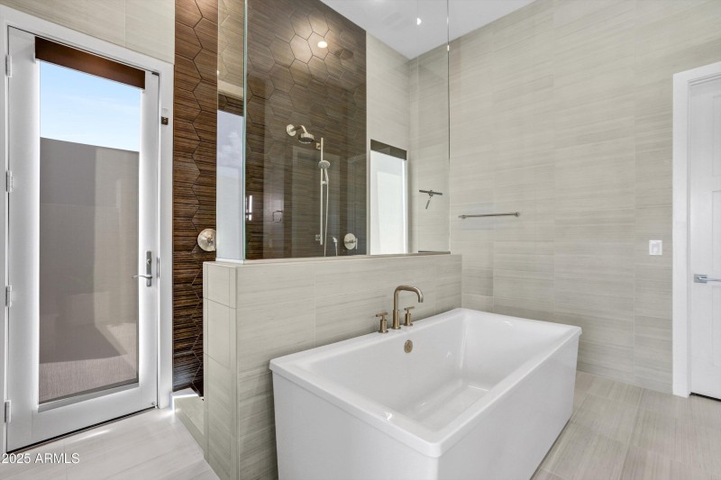 33-IMG_0186_87_88_89_90