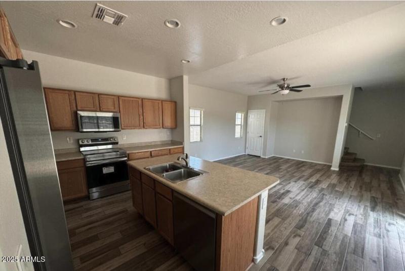 Screenshot 2025-10-22 at 12.32.47PM