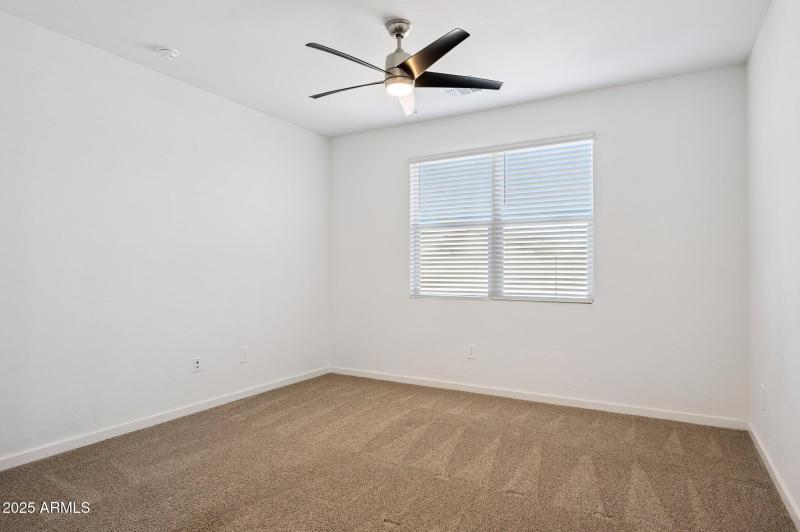 13-web-or-mls-4328-w-janie-st