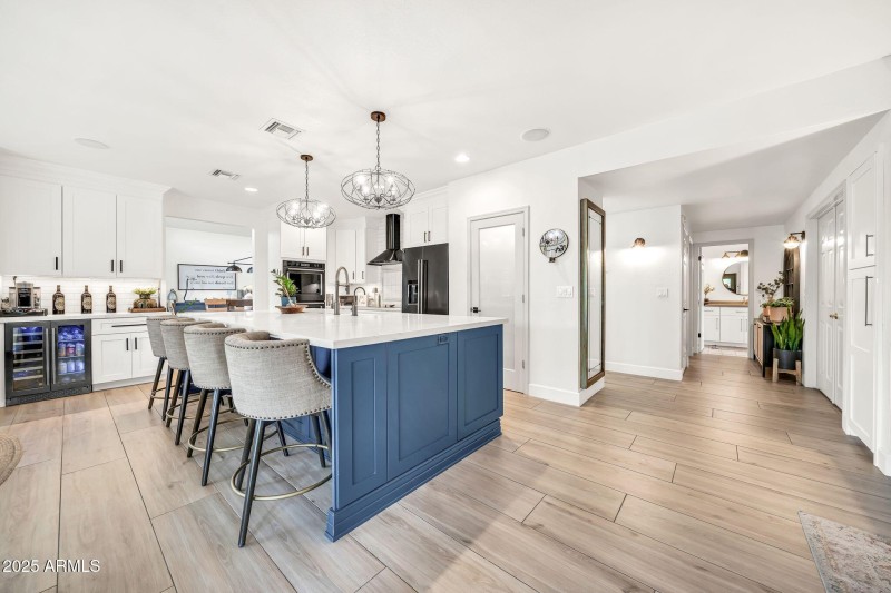 10178 E San Salvador Dr-18