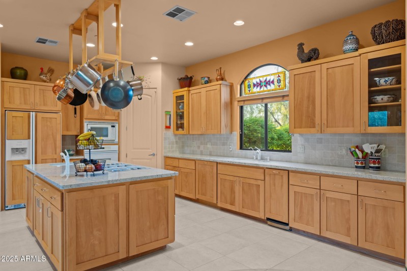 18-web-or-mls-DSC00093