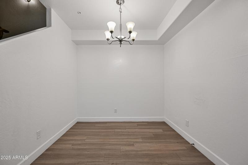 4-4608WMA1175-ocupix