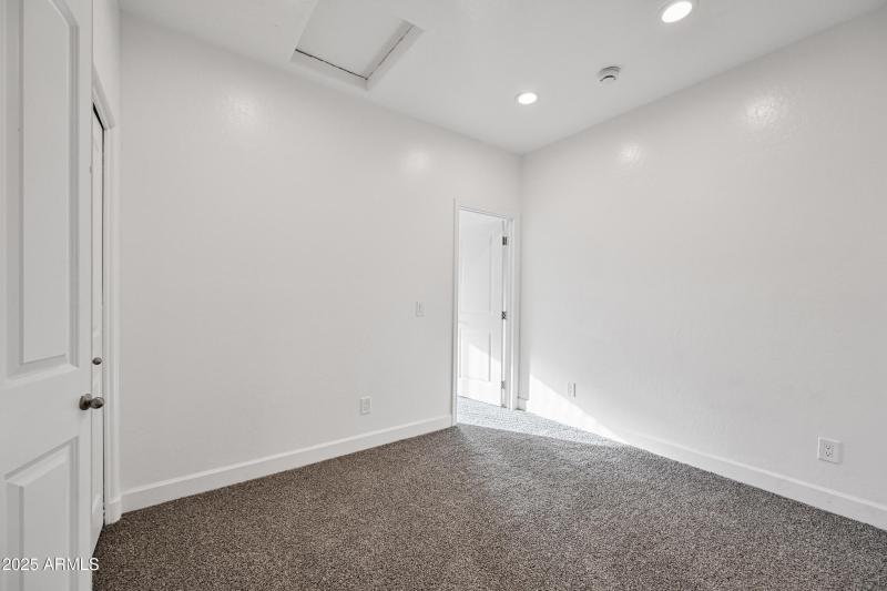 10-4608WMA1175-ocupix