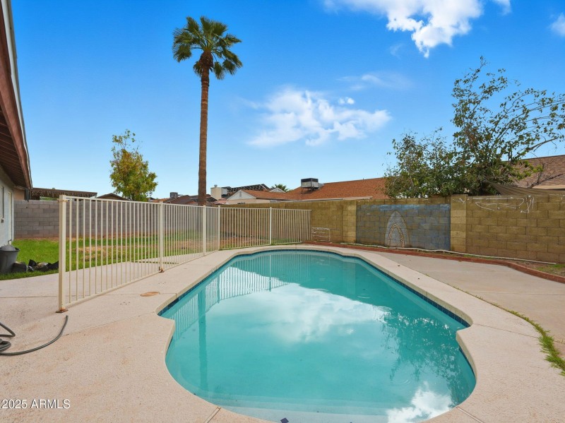 33-web-or-mls-033_ListerPros