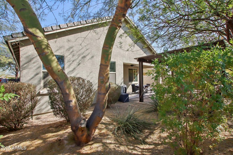 36-web-or-mls-S 24th Pl-036