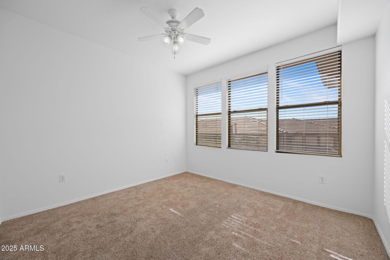 15-web-or-mls-19777-n-76th-st-3146