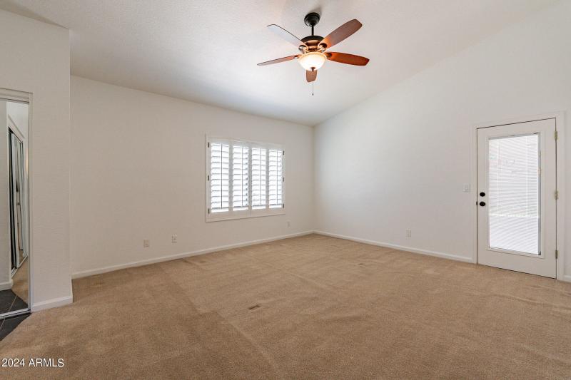 32-web-or-mls-Antiqua-32