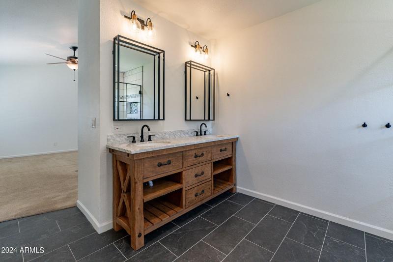 36-web-or-mls-Antiqua-36