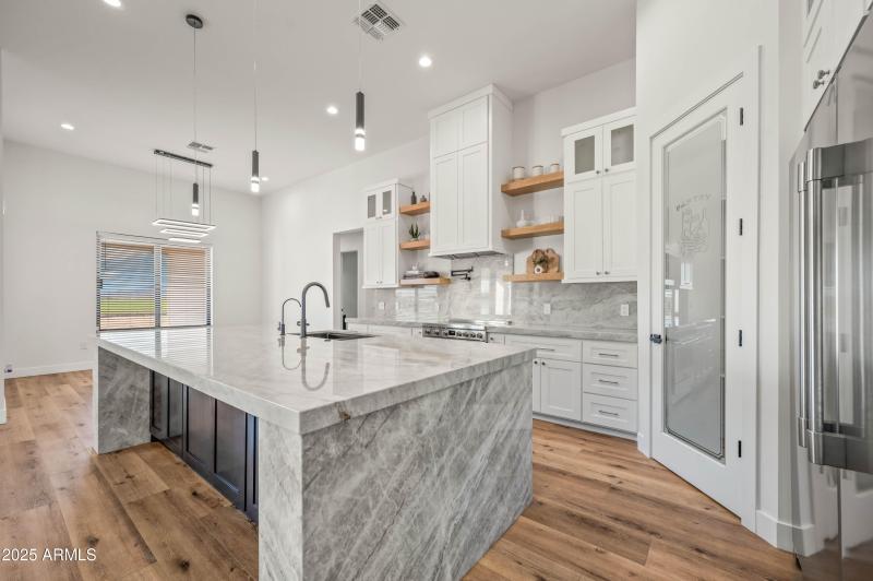 22123 W Harwell Rd Buckeye AZ 85326-44