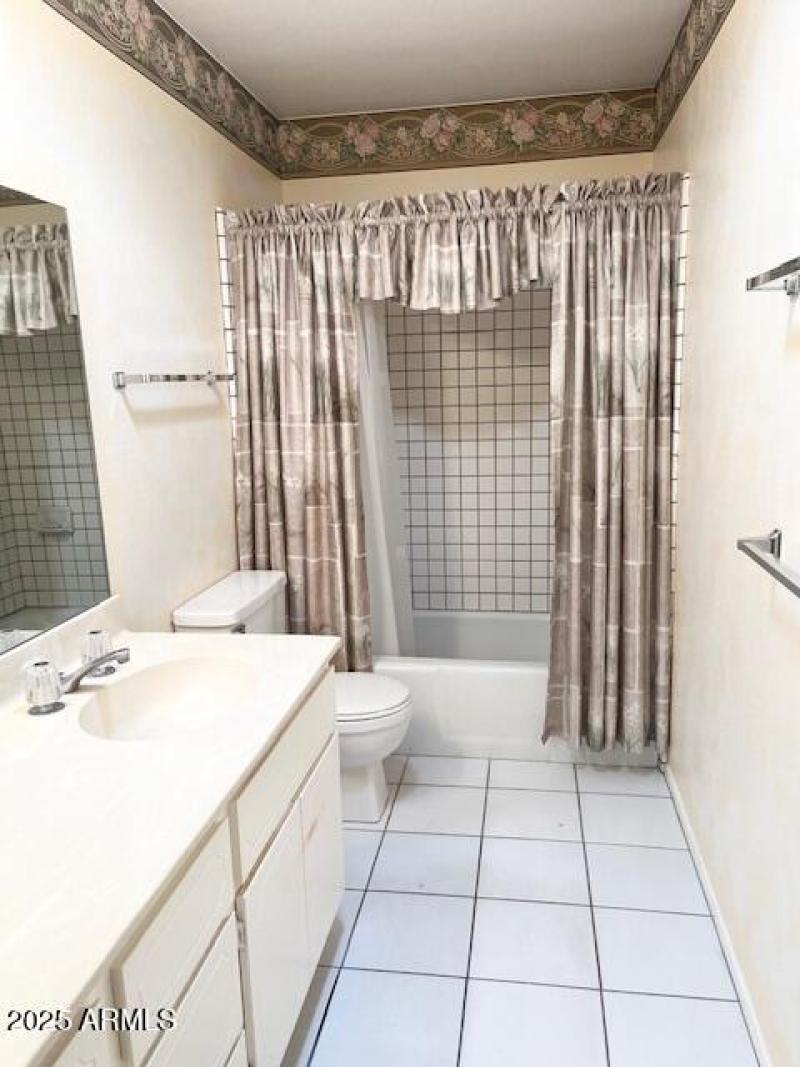 61ST ST GUEST BATH (2)