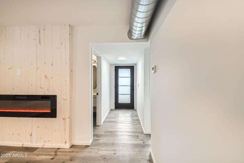 17030 E Calaveras 10 Foyer