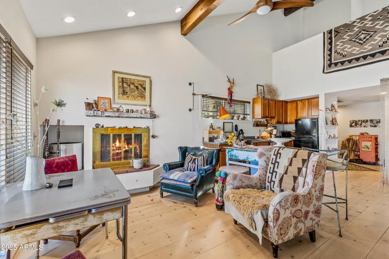 2600 Valley View Dr.114-6