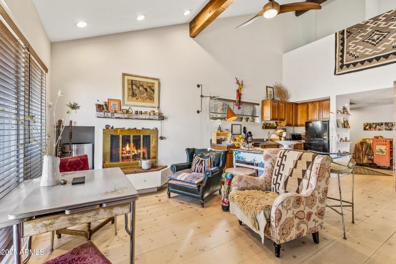 2600 Valley View Dr.114-7