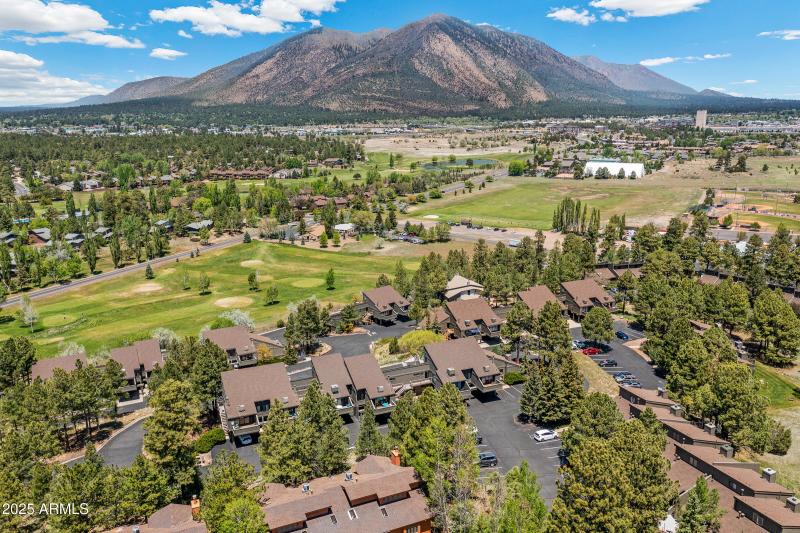 2600 Valley View Dr.114-102