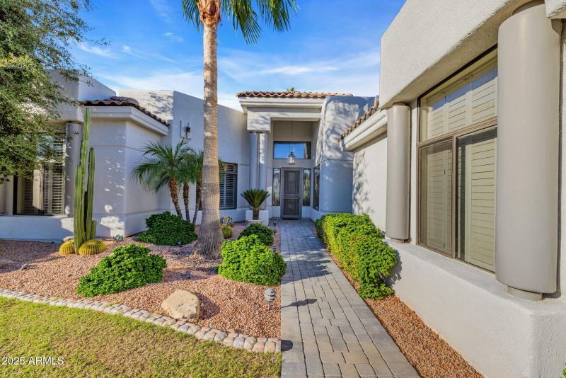 2-web-or-mls-896A1471