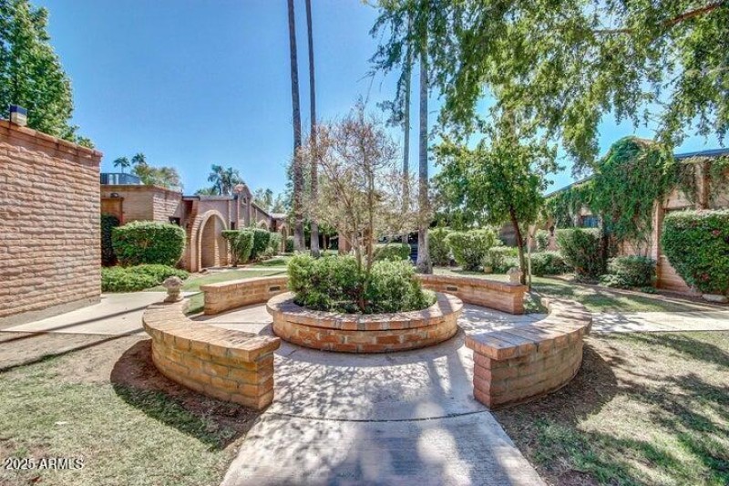 spanish gardens north