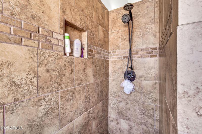 6554 E Raftriver St-21