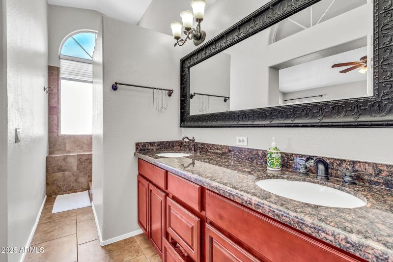 6554 E Raftriver St-22