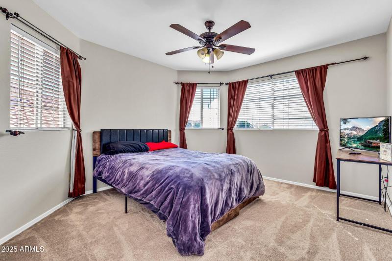 6554 E Raftriver St-35