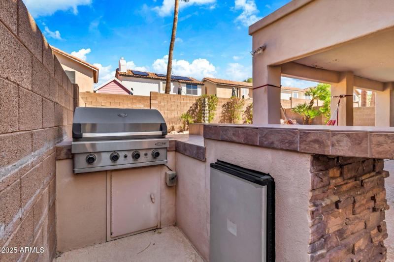 6554 E Raftriver St-39