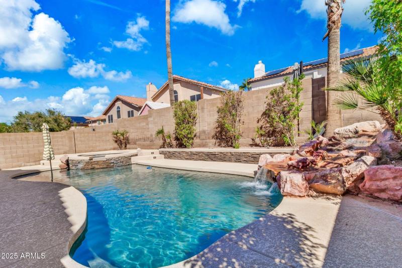 6554 E Raftriver St-44