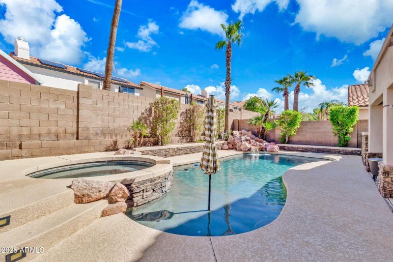 6554 E Raftriver St-47