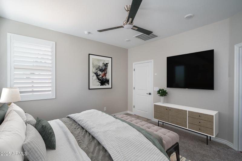 11VS) PRIMARY BEDROOM