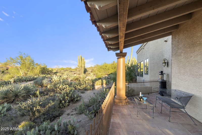Guesthouse Covered Deck w/Mountainviews