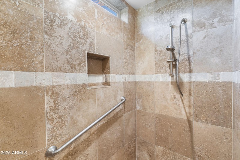 Ensuite Guesthouse Bath