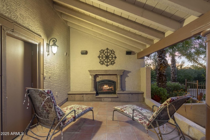 Private Patio w/ Fireplace