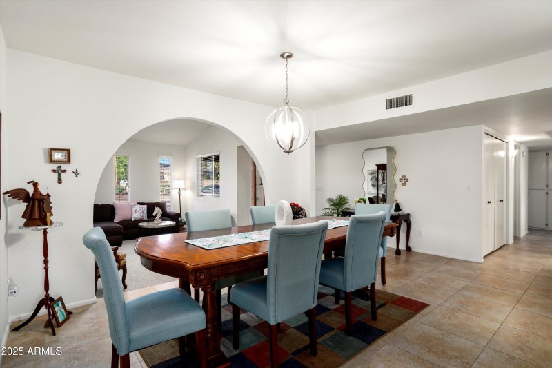 09-5951 W Campo Bello Dr