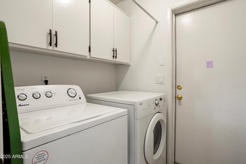 29-5951 W Campo Bello Dr