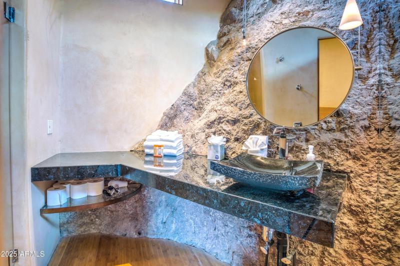 3A9A9607_08_09_10_11