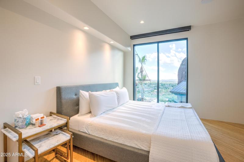 3A9A9637_38_39_40_41