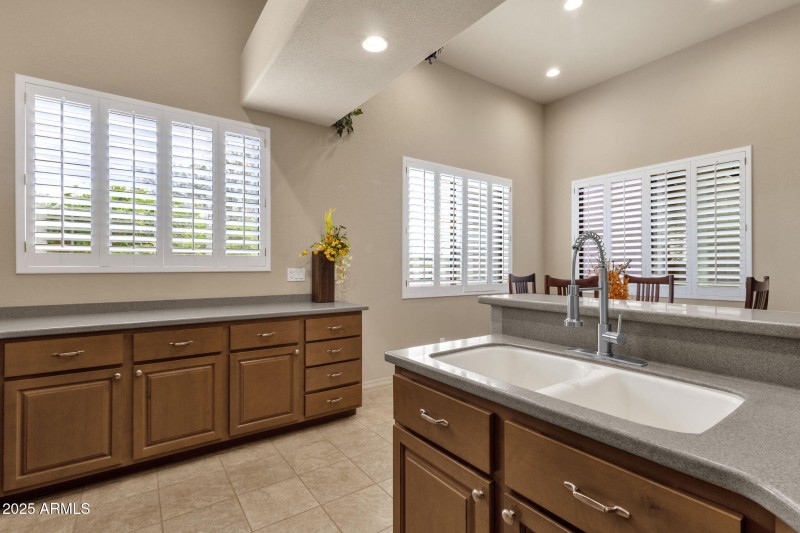 14-web-or-mls-19115-e-buckskin-dr