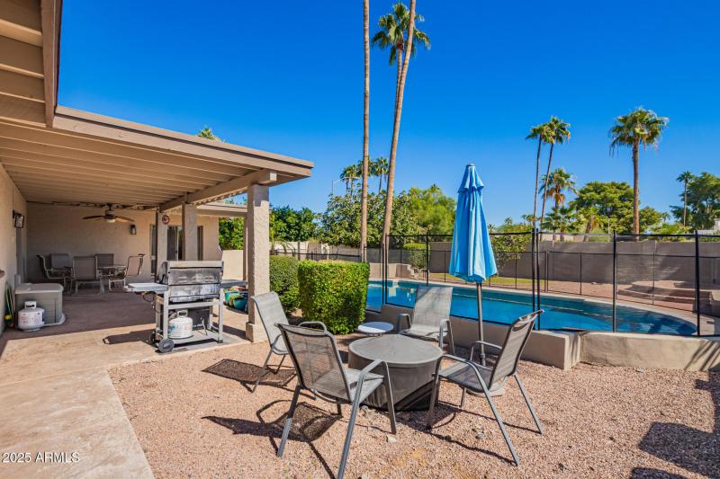 Covered Patio & Pool