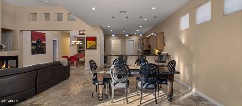 14-web-or-mls-Kitchen1