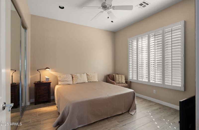 24-web-or-mls-EnSuite Bedroom One2