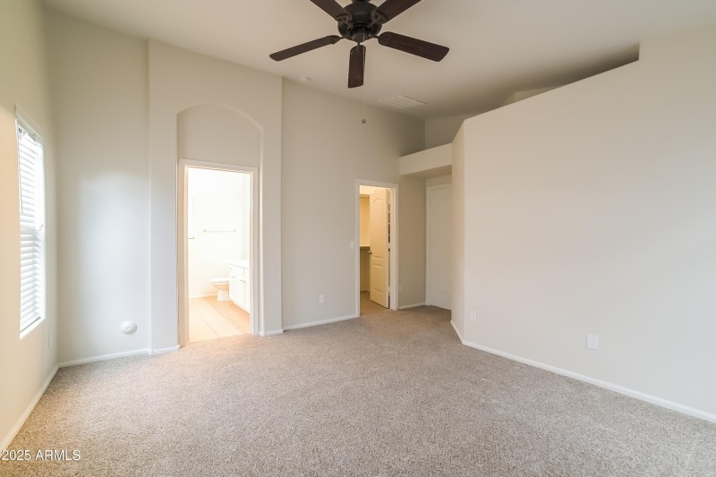 1012394.8410 S 49TH LN - Main Bedroom_1