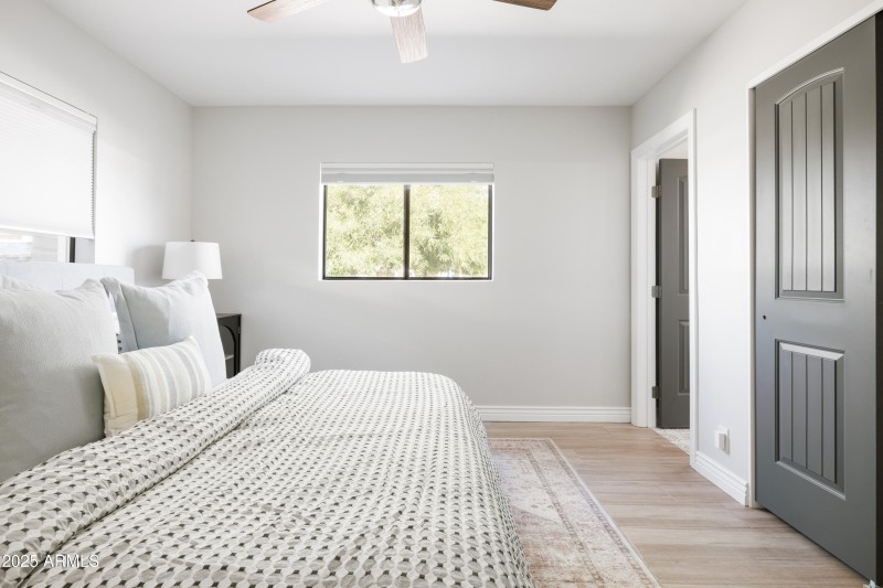 Second_Master_Bedroom_Photo_2