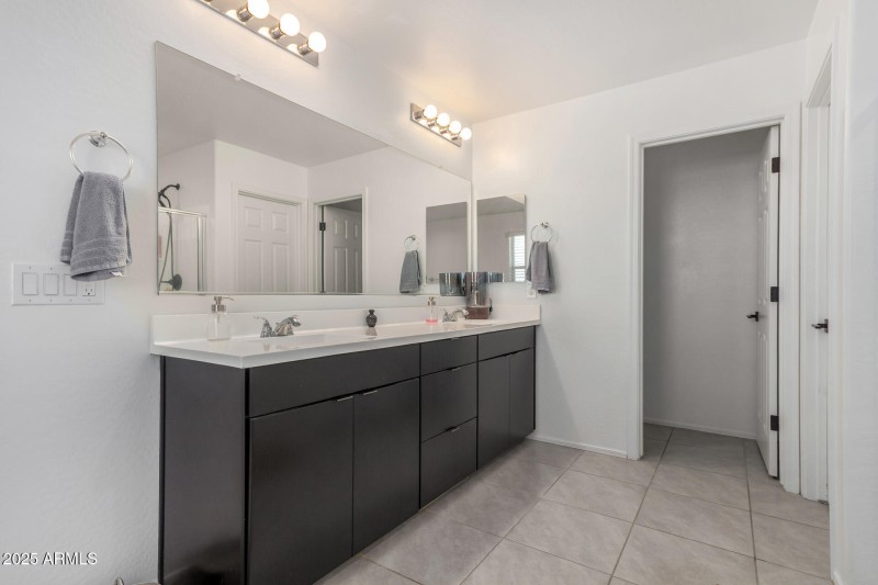 24 - Desert Fairways